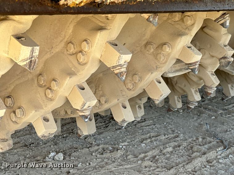 image for item NQ9722 Roadtec  RX-68B milling machine