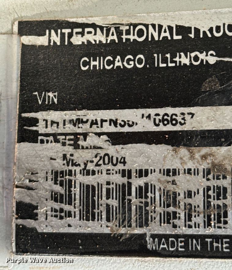 image for item NQ9723 2005 International 4200 drilling rig truck