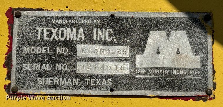 image for item NQ9723 2005 International 4200 drilling rig truck