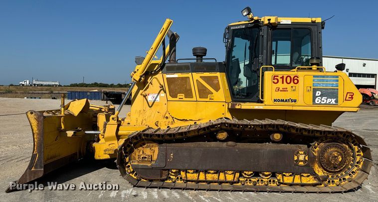 image for item NQ9724 2016 Komatsu D65PX-18 dozer