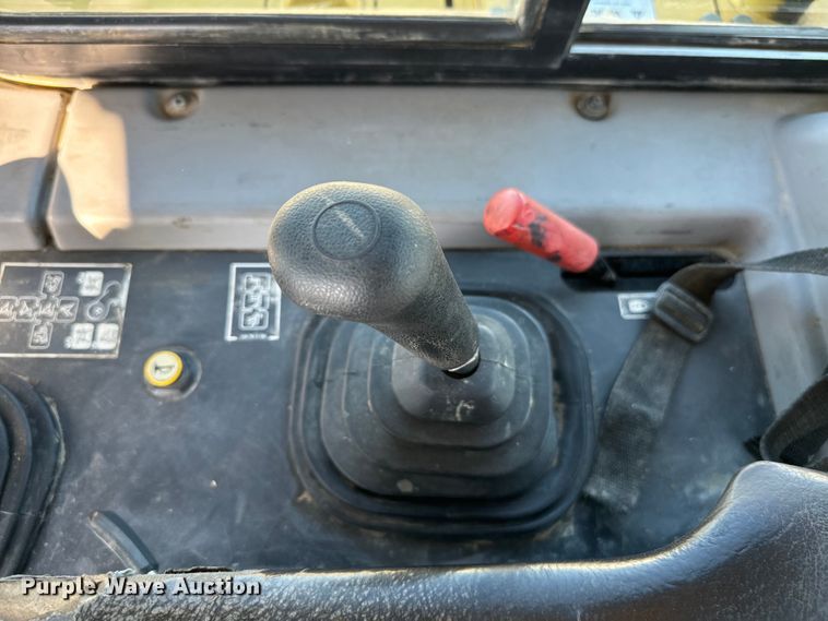 image for item NQ9724 2016 Komatsu D65PX-18 dozer