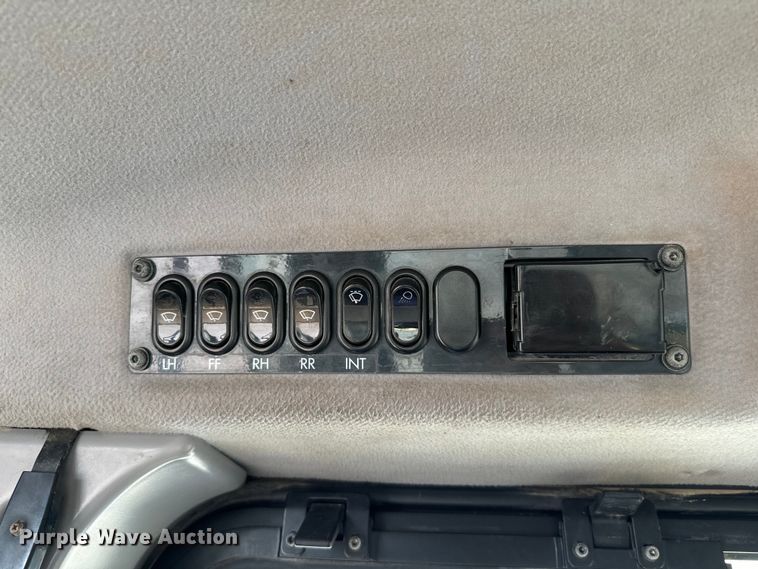 image for item NQ9724 2016 Komatsu D65PX-18 dozer