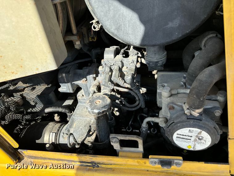 image for item NQ9724 2016 Komatsu D65PX-18 dozer