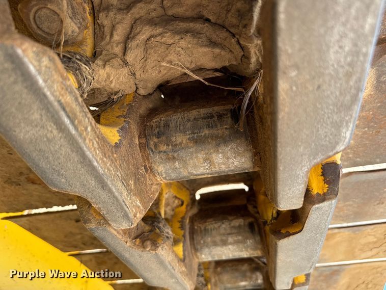 image for item NQ9724 2016 Komatsu D65PX-18 dozer