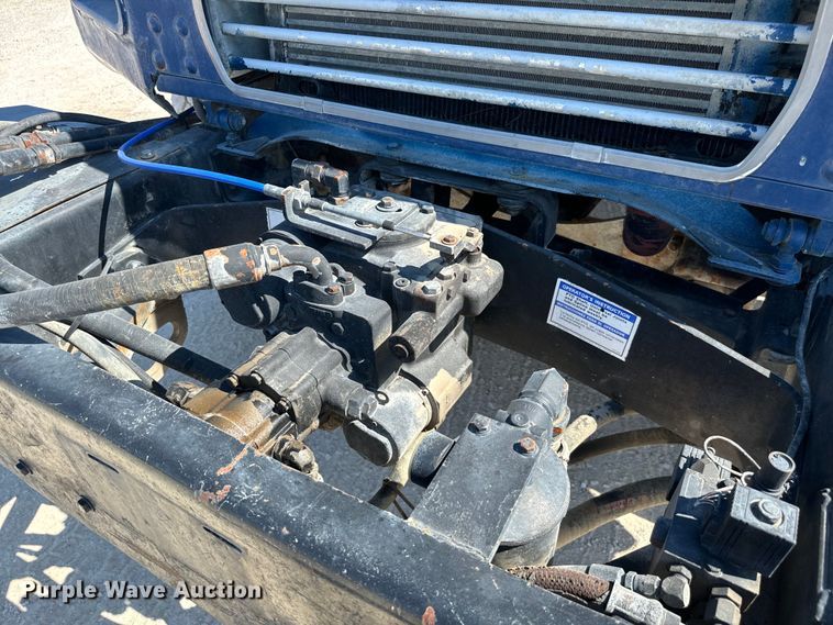 image for item NQ9752 1997 Mack DM690S ready mix truck