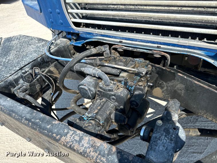 image for item NQ9753 1998 Mack M690S ready mix truck