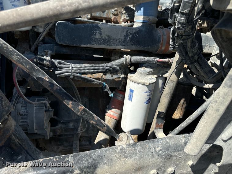 image for item NQ9753 1998 Mack M690S ready mix truck