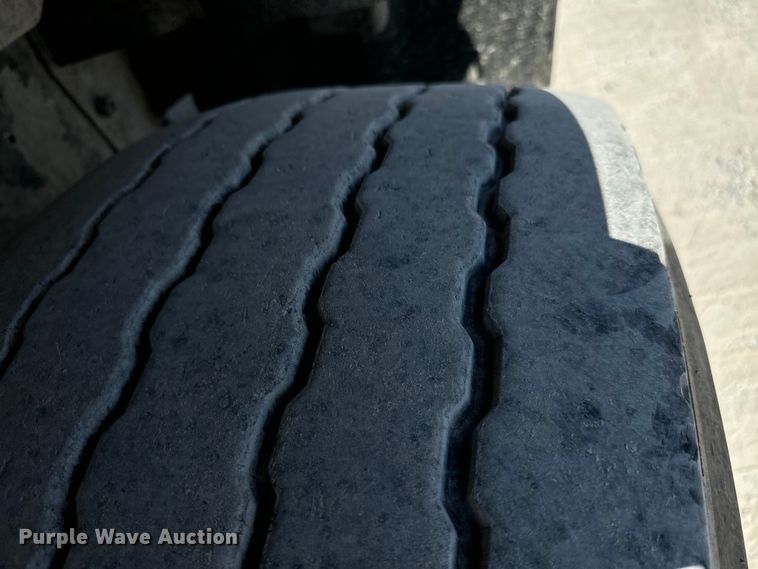 image for item NQ9753 1998 Mack M690S ready mix truck