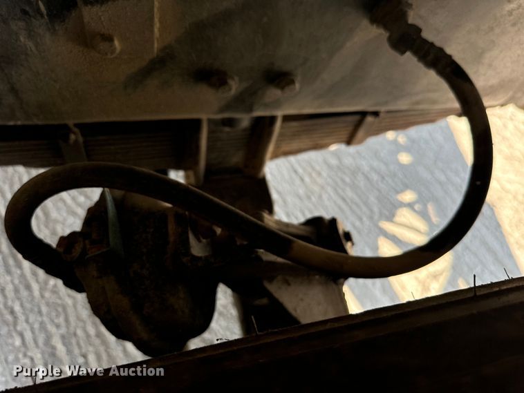 image for item NQ9753 1998 Mack M690S ready mix truck