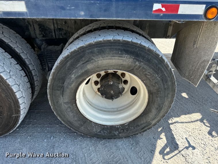 image for item NQ9753 1998 Mack M690S ready mix truck