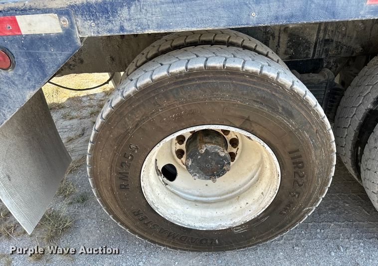 image for item NQ9753 1998 Mack M690S ready mix truck