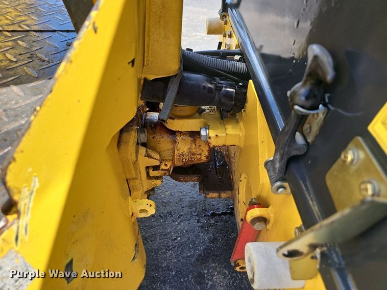 image for item NX9053 2014 Bomag 900-50 double drum vibratory roller