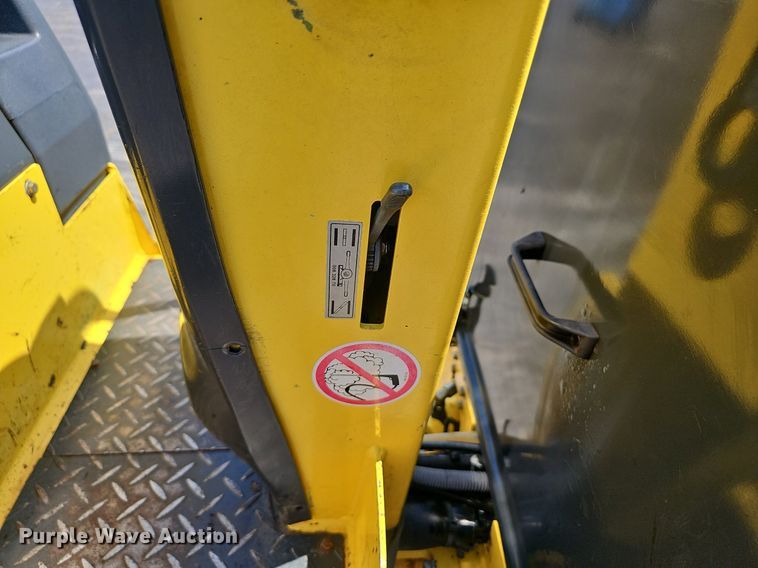 image for item NX9053 2014 Bomag 900-50 double drum vibratory roller