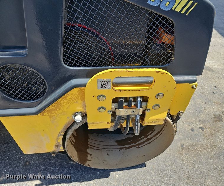 image for item NX9053 2014 Bomag 900-50 double drum vibratory roller