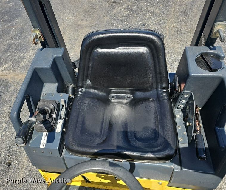 image for item NX9053 2014 Bomag 900-50 double drum vibratory roller