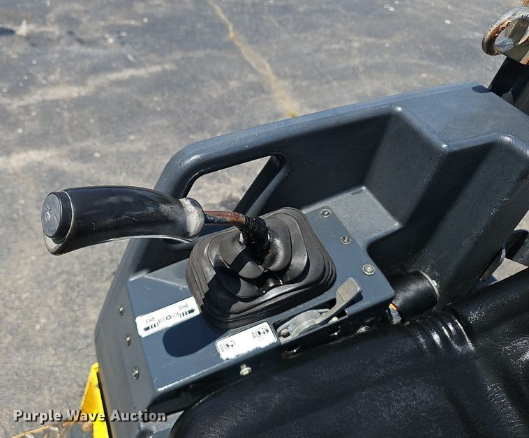 image for item NX9053 2014 Bomag 900-50 double drum vibratory roller