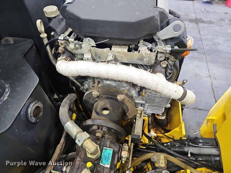 image for item NX9053 2014 Bomag 900-50 double drum vibratory roller