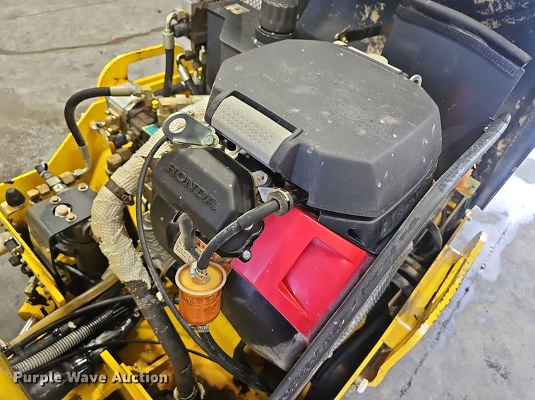 image for item NX9053 2014 Bomag 900-50 double drum vibratory roller