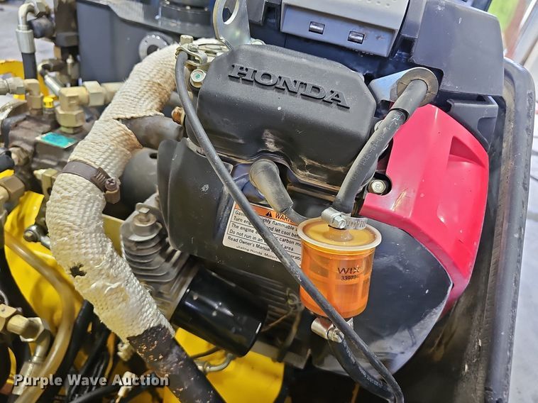 image for item NX9053 2014 Bomag 900-50 double drum vibratory roller