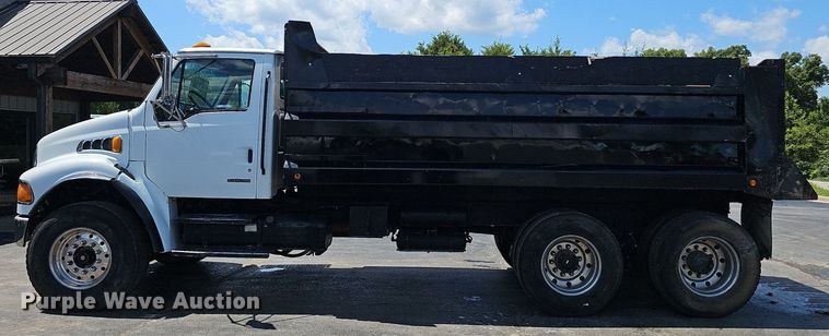 image for item NX9056 2001 Sterling dump truck