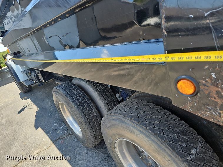 image for item NX9056 2001 Sterling dump truck