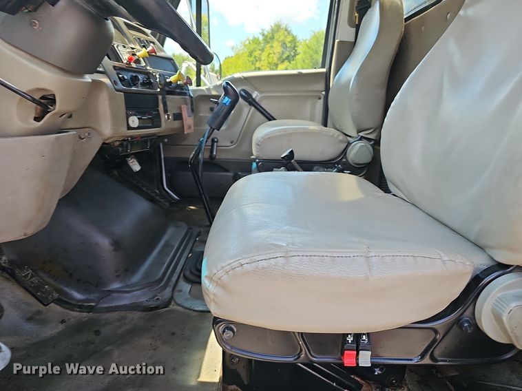 image for item NX9056 2001 Sterling dump truck