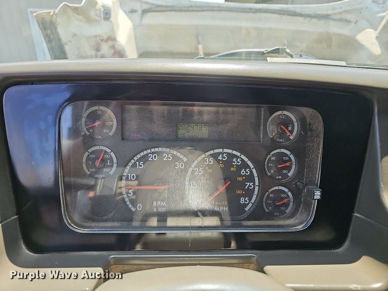 image for item NX9056 2001 Sterling dump truck