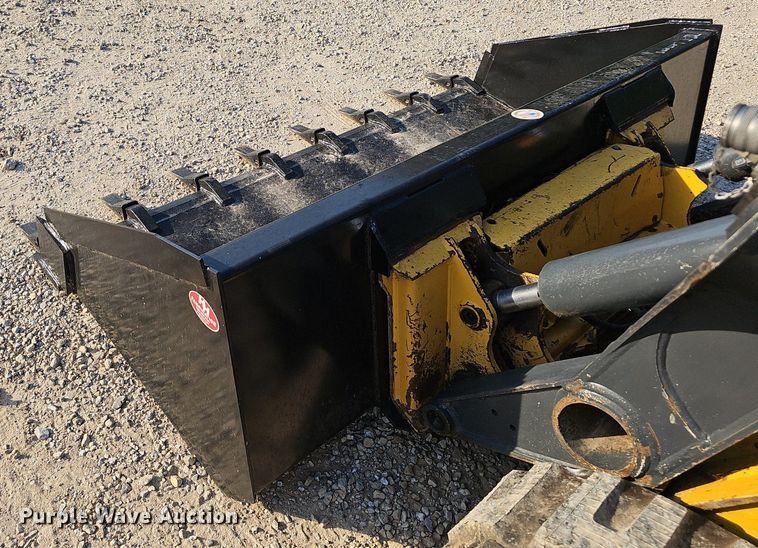 image for item NX9088 2020 John Deere  331G tracked skid steer loader
