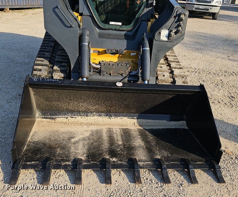 image for item NX9088 2020 John Deere  331G tracked skid steer loader