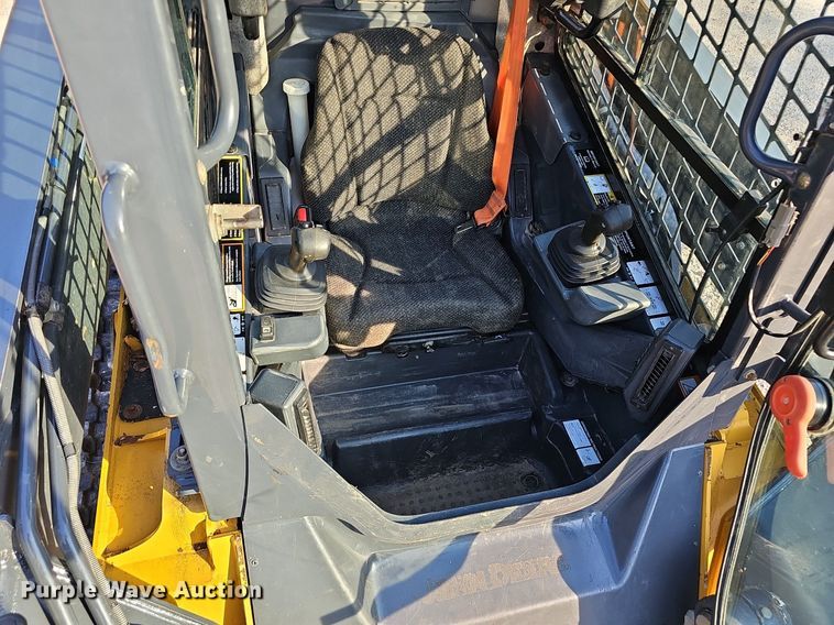 image for item NX9088 2020 John Deere  331G tracked skid steer loader