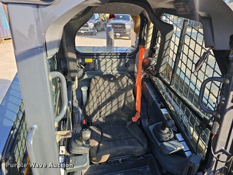 image for item NX9088 2020 John Deere  331G tracked skid steer loader