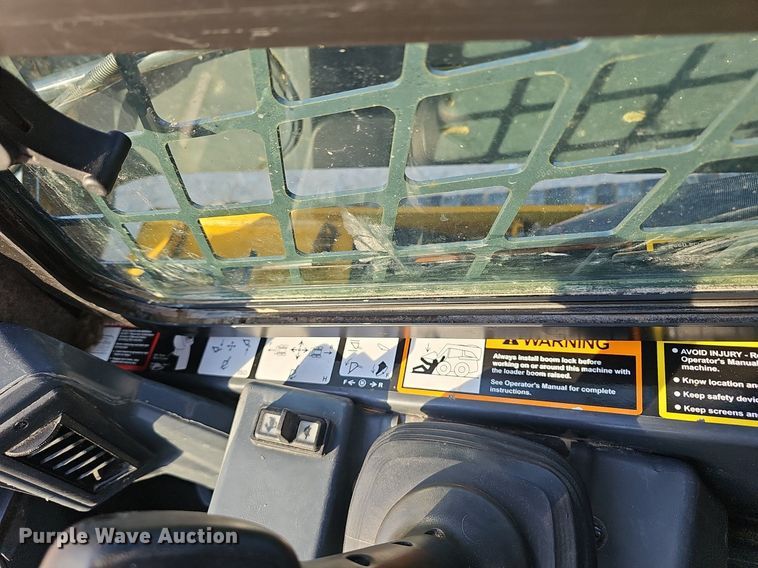 image for item NX9088 2020 John Deere  331G tracked skid steer loader