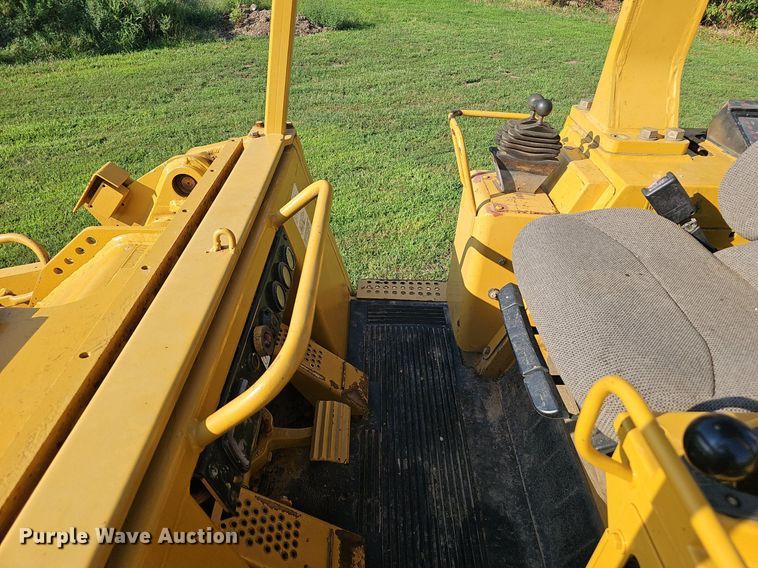 image for item NX9093 1998 Caterpillar  963B track loader