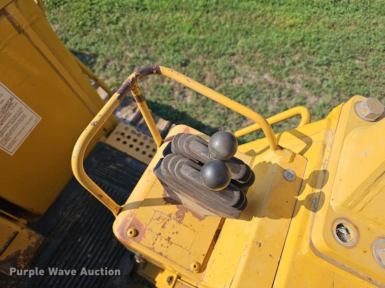 image for item NX9093 1998 Caterpillar  963B track loader