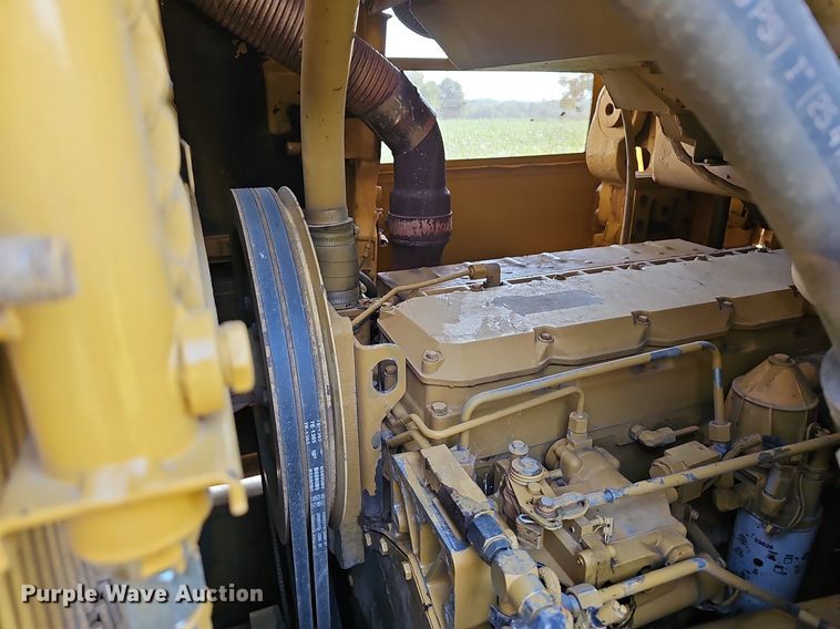 image for item NX9093 1998 Caterpillar  963B track loader