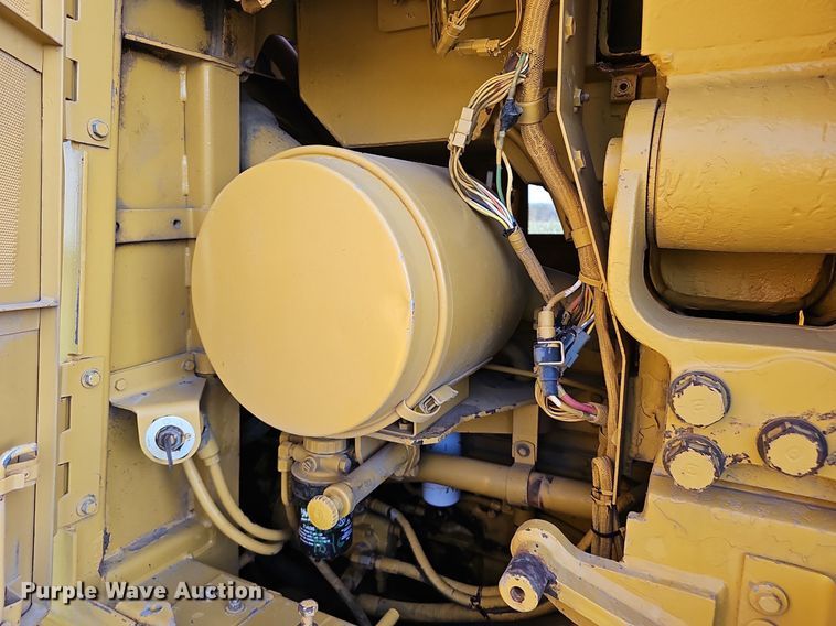 image for item NX9093 1998 Caterpillar  963B track loader