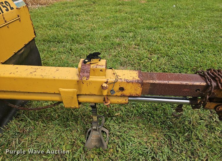 image for item NX9156 Vermeer  SC752 stump grinder