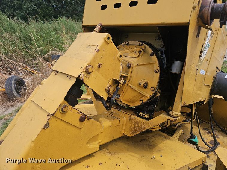 image for item NX9156 Vermeer  SC752 stump grinder