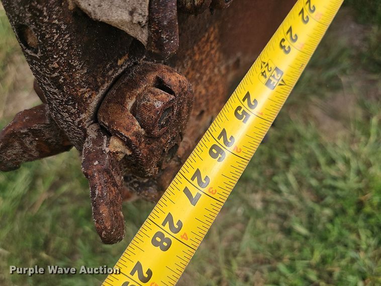 image for item NX9156 Vermeer  SC752 stump grinder