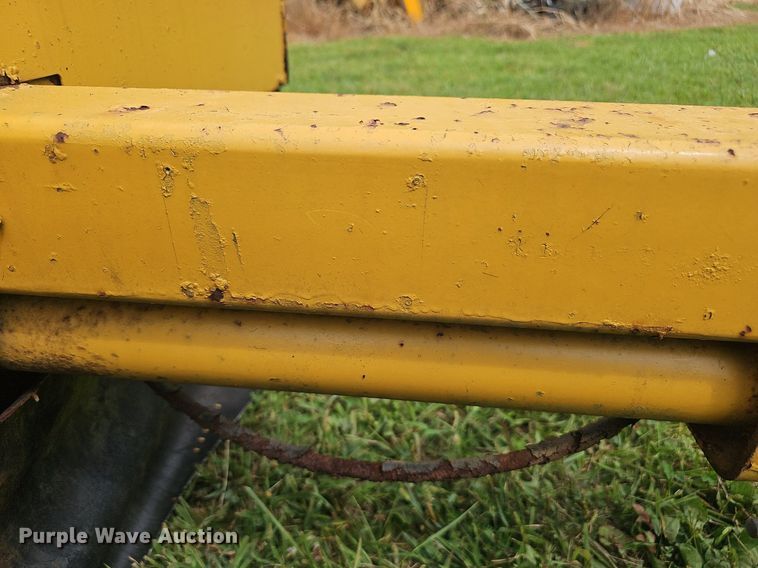 image for item NX9156 Vermeer  SC752 stump grinder