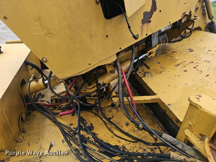 image for item NX9156 Vermeer  SC752 stump grinder