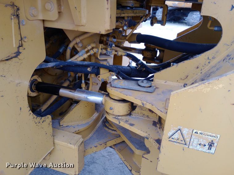 image for item NY9426 2010 Caterpillar 966H wheel loader