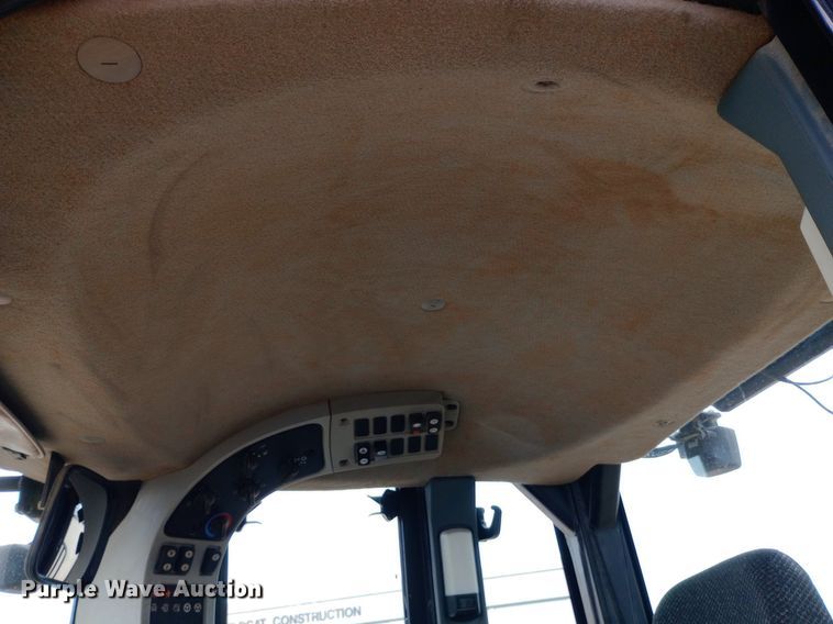 image for item NY9426 2010 Caterpillar 966H wheel loader