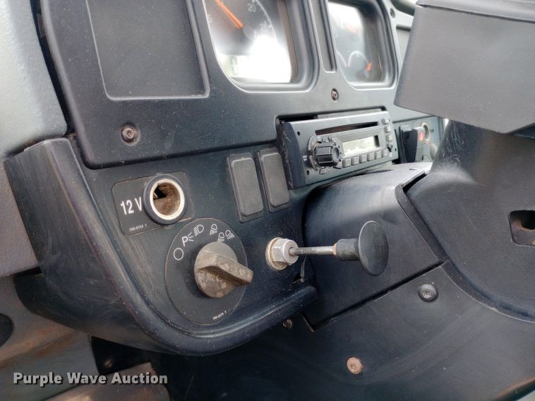 image for item NY9426 2010 Caterpillar 966H wheel loader