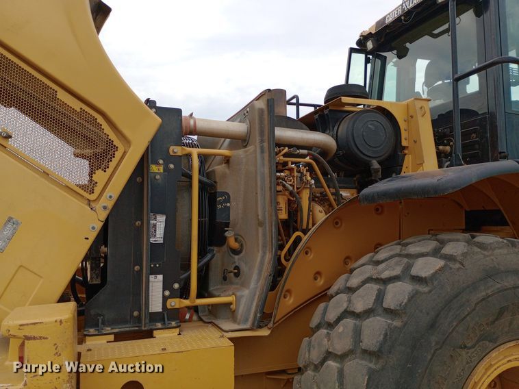 image for item NY9426 2010 Caterpillar 966H wheel loader