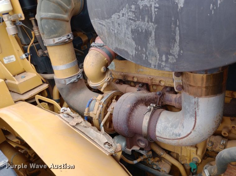 image for item NY9426 2010 Caterpillar 966H wheel loader