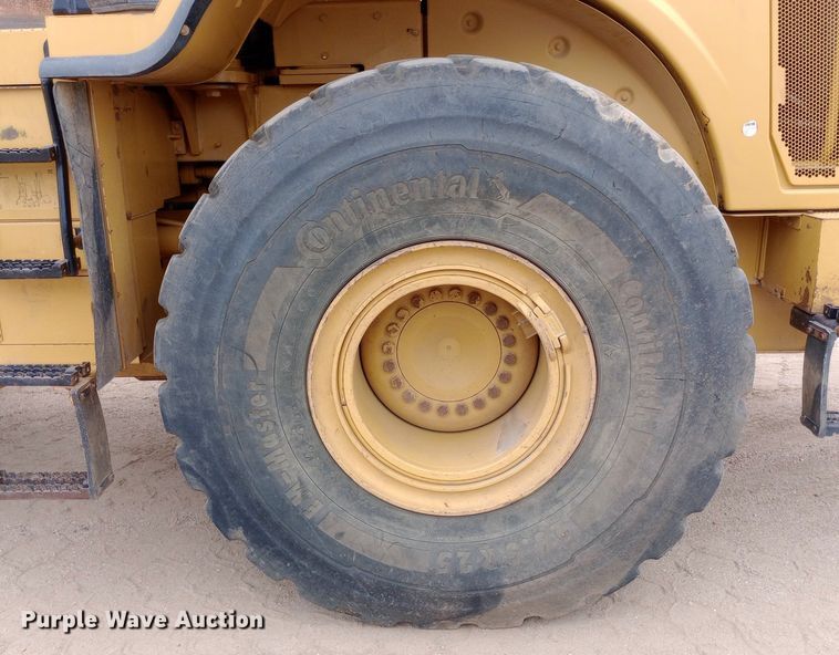 image for item NY9426 2010 Caterpillar 966H wheel loader