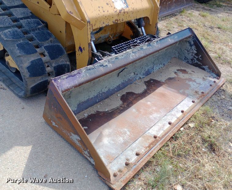 image for item NY9428 2016 Caterpillar 289D skid steer loader