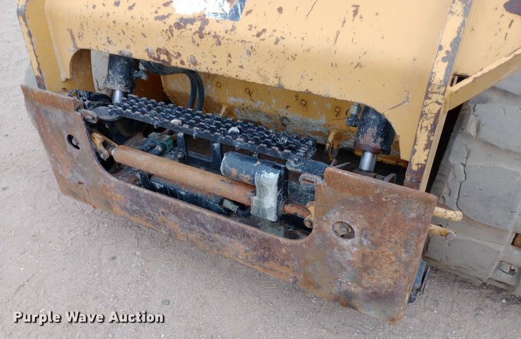 image for item NY9428 2016 Caterpillar 289D skid steer loader