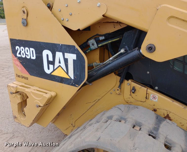 image for item NY9428 2016 Caterpillar 289D skid steer loader